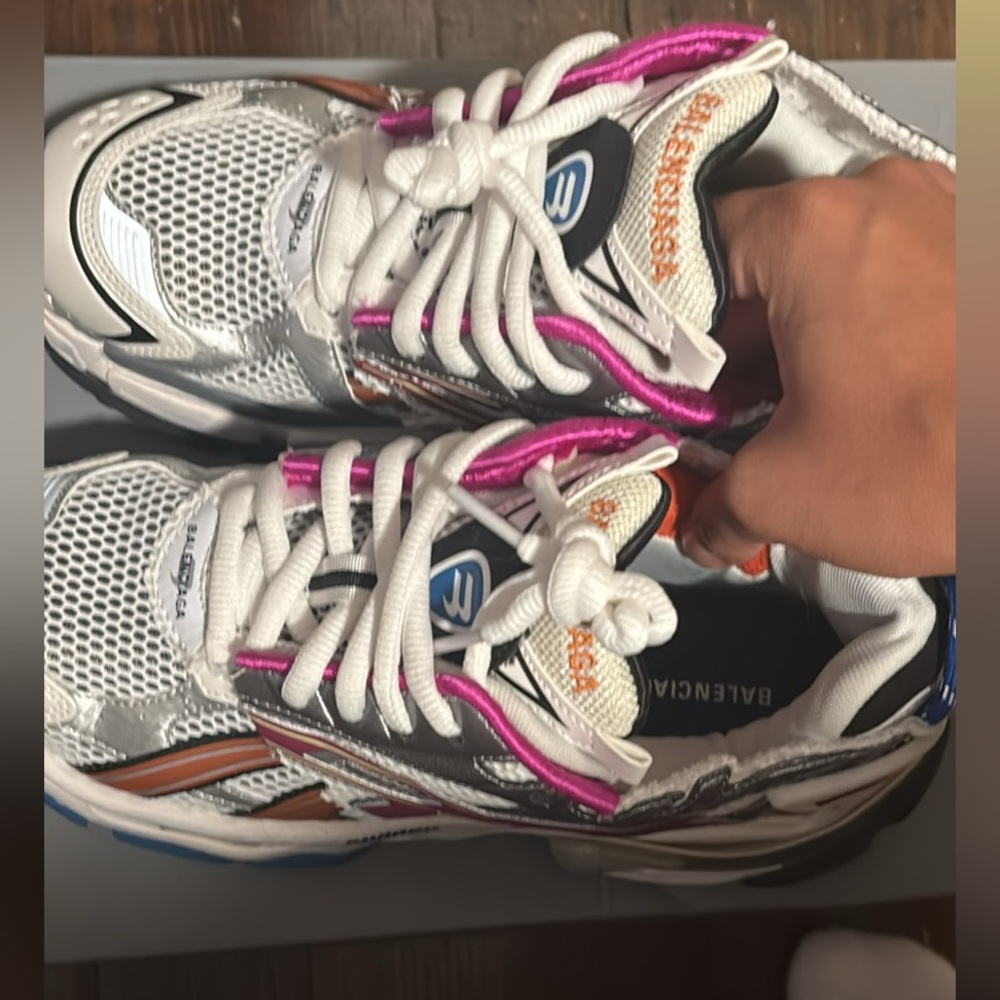 Balenciaga White and Pink Sneakers
